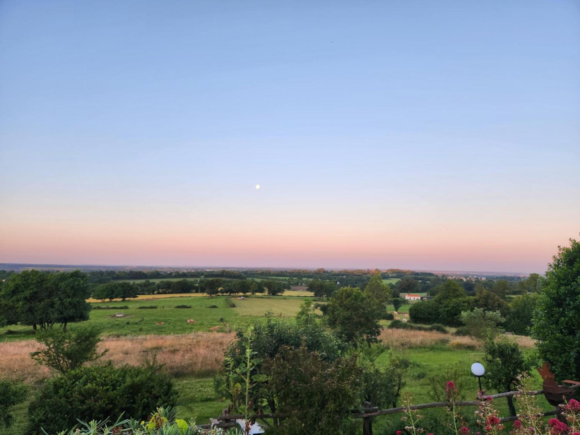 Les Chambres De La Forge Des Collines Les Herbiers Exteriör bild